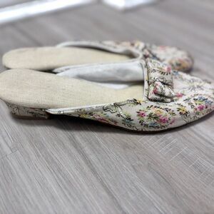 Floral Slip-On Women's Shoes‎